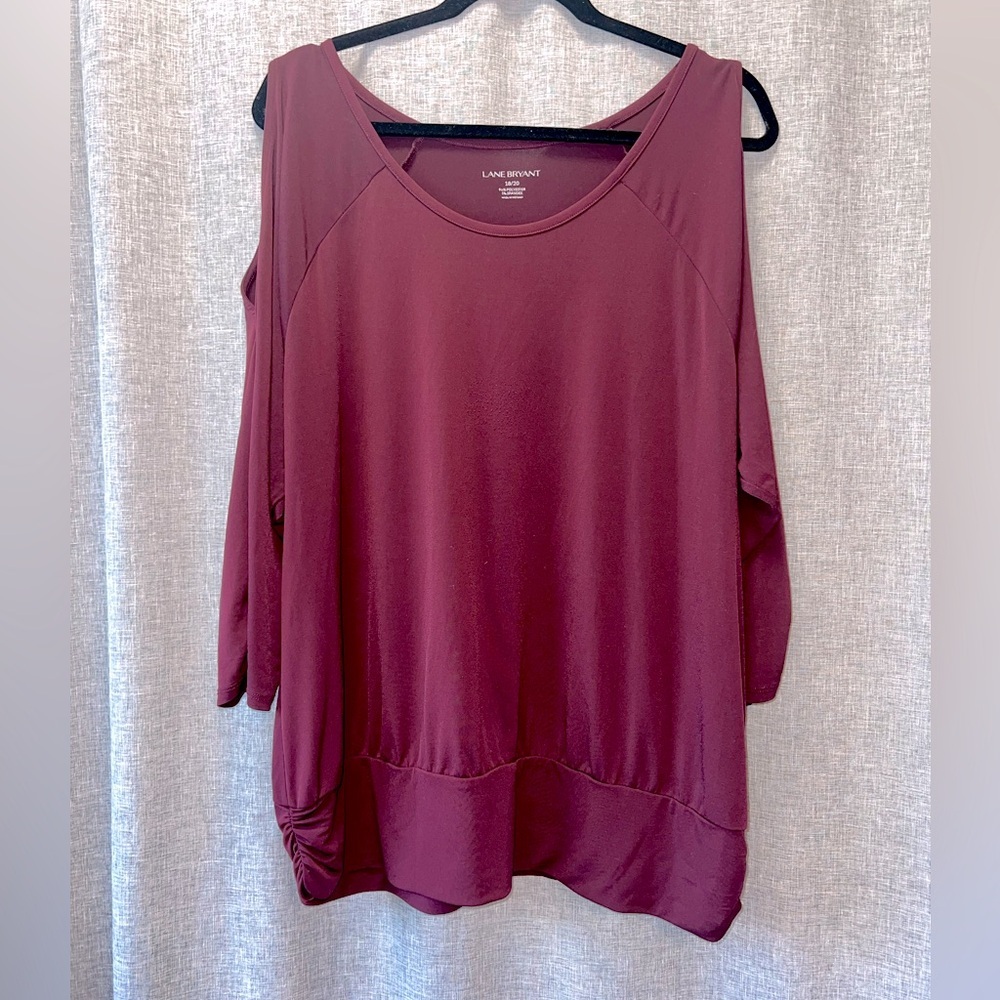 Women's Lane Bryant Cold Shoulder Top 18/20 – Burgundy – Like New